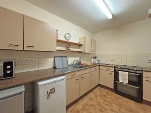 Photo 9- click for photo gallery